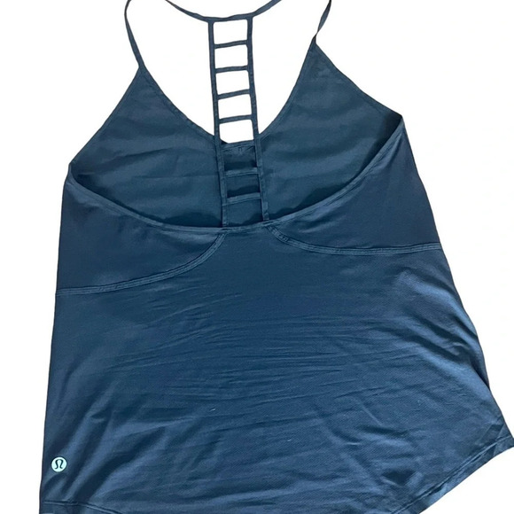 Lululemon Breezy Singlet Tank, Size 2 (no size tag) - Picture 6 of 7